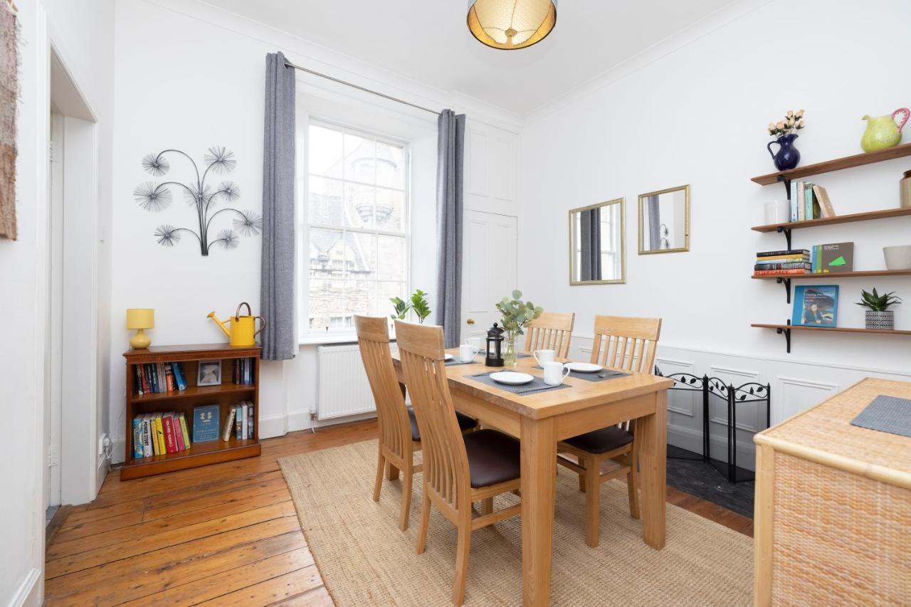 Joivy Cosy Flat In The Heart Of Edinburgh Leilighet Eksteriør bilde